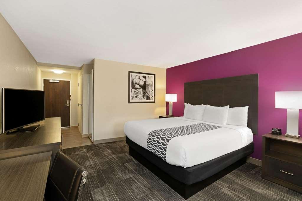 Hotel La Quinta By Wyndham Columbus Ms Chambre photo