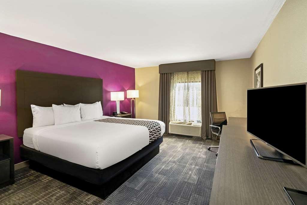 Hotel La Quinta By Wyndham Columbus Ms Chambre photo